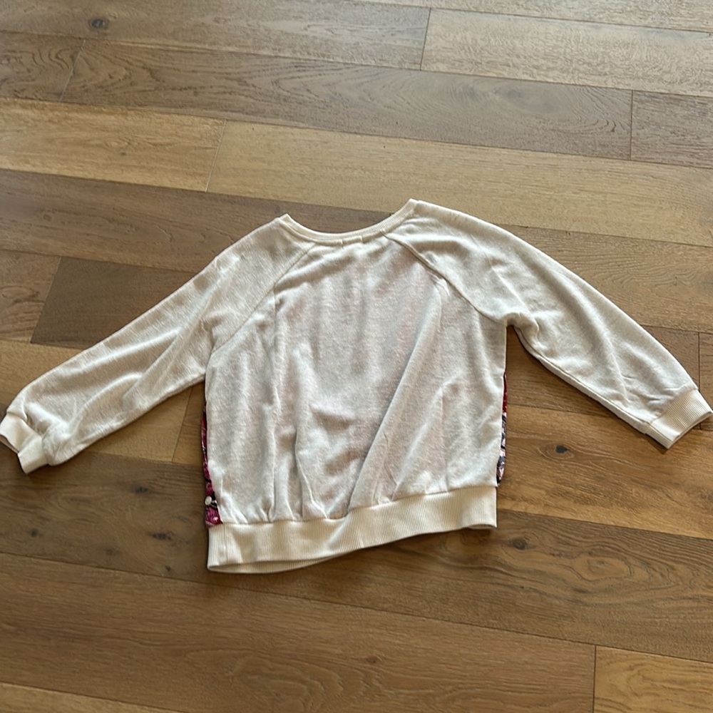 Patterned Raglan Sleeve Sweatshirt - Picture 3 of 4
